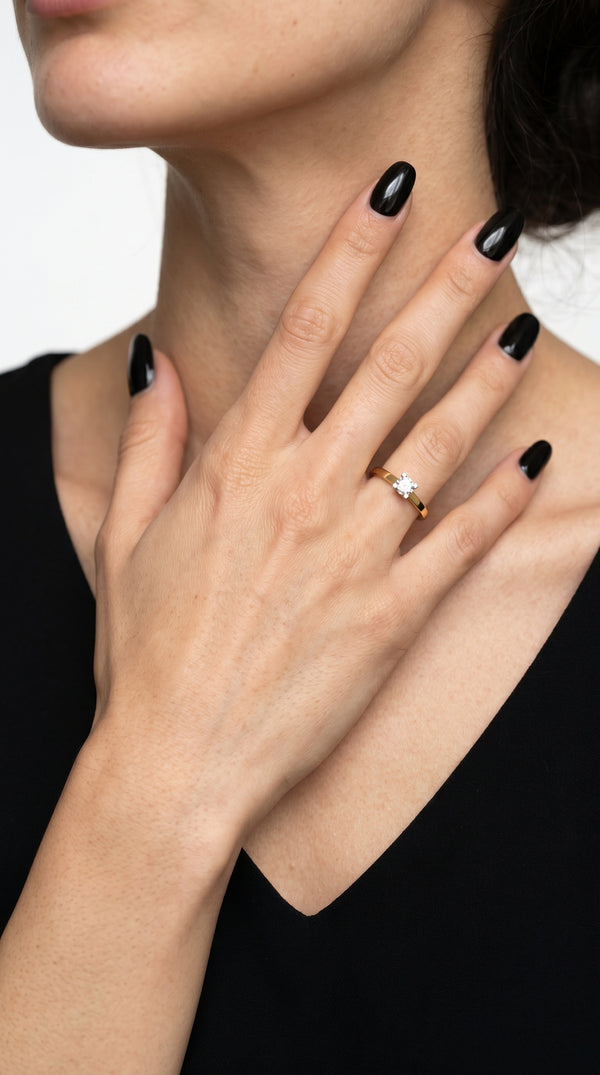 Diamond Diaries Elegant Verse Solitaire Ring