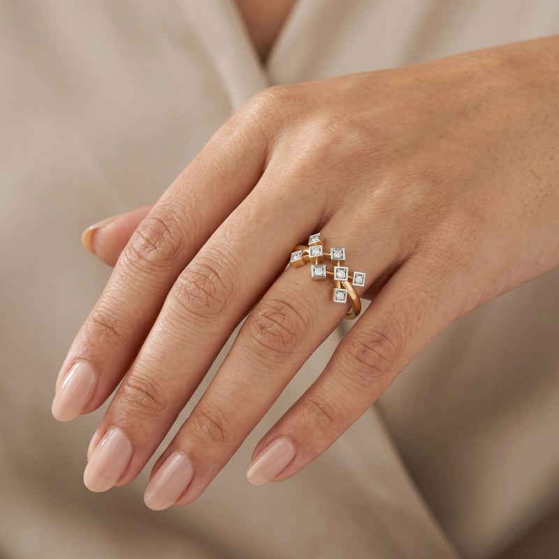 Diamond Diaries Geometric Apex Ring