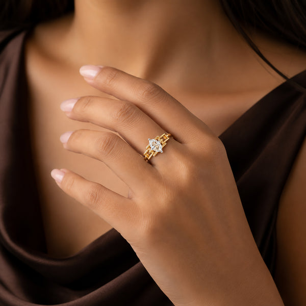 The Oval Solitaire Edit : Clarity & Mindfulness